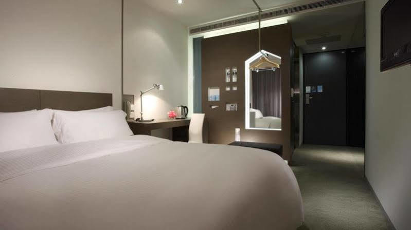 Just Sleep - Lin Sen Hotel Taipei Exterior photo